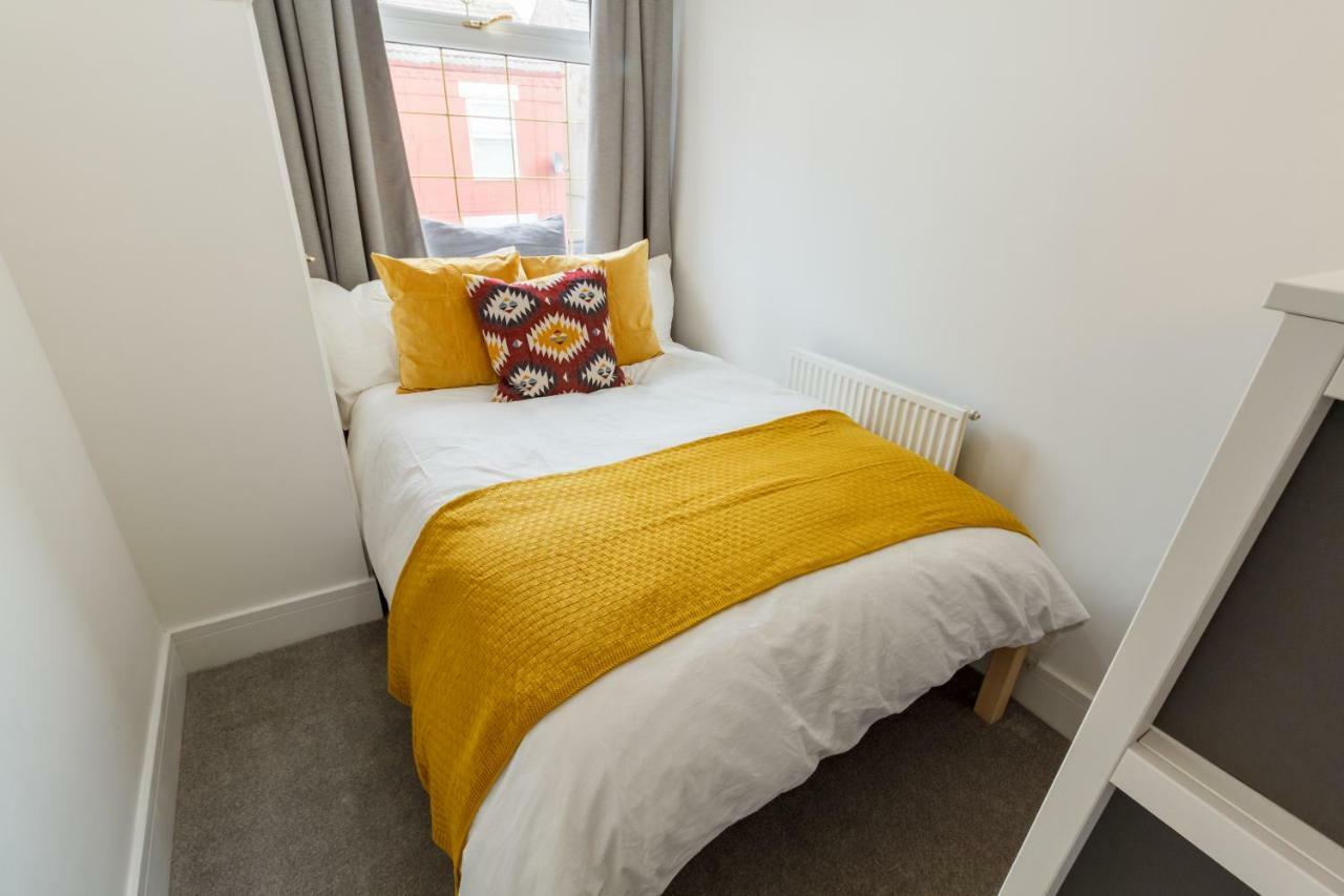 Sapphire Home Stay Liverpool Dış mekan fotoğraf