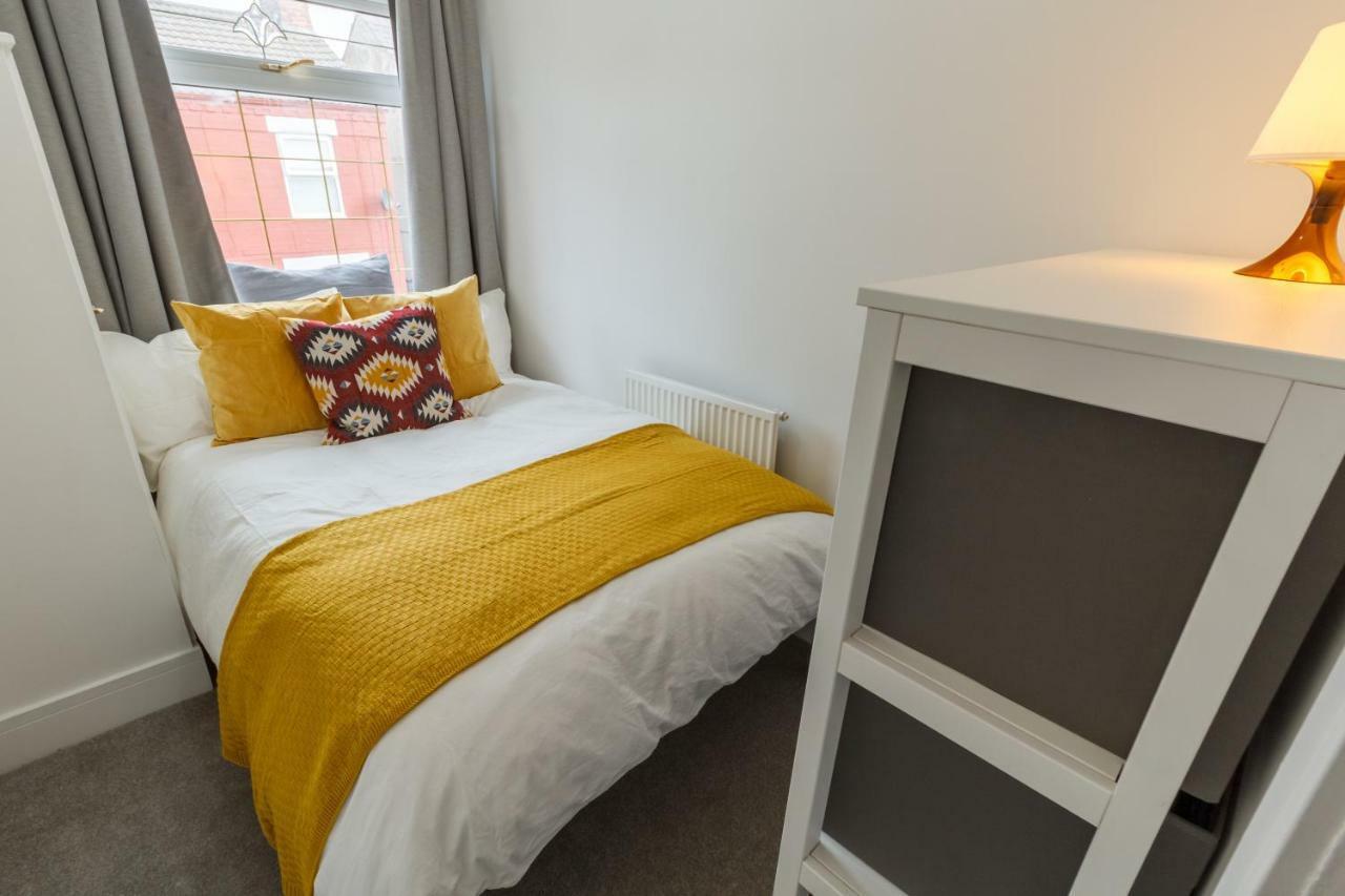 Sapphire Home Stay Liverpool Dış mekan fotoğraf