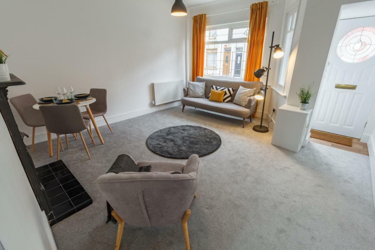 Sapphire Home Stay Liverpool Dış mekan fotoğraf