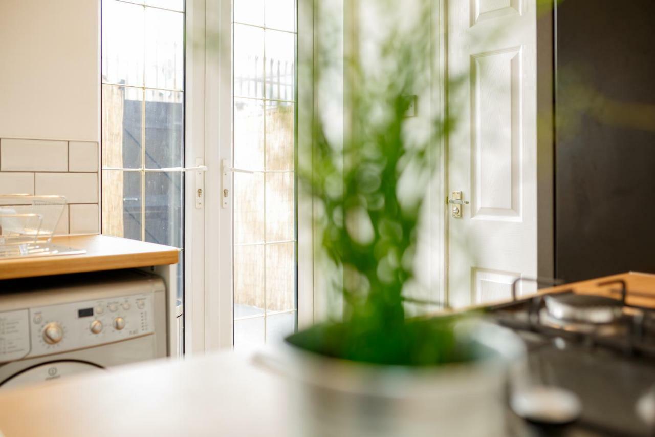 Sapphire Home Stay Liverpool Dış mekan fotoğraf